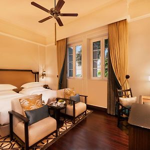 Heritage Wing Luxury Room Twin Beds